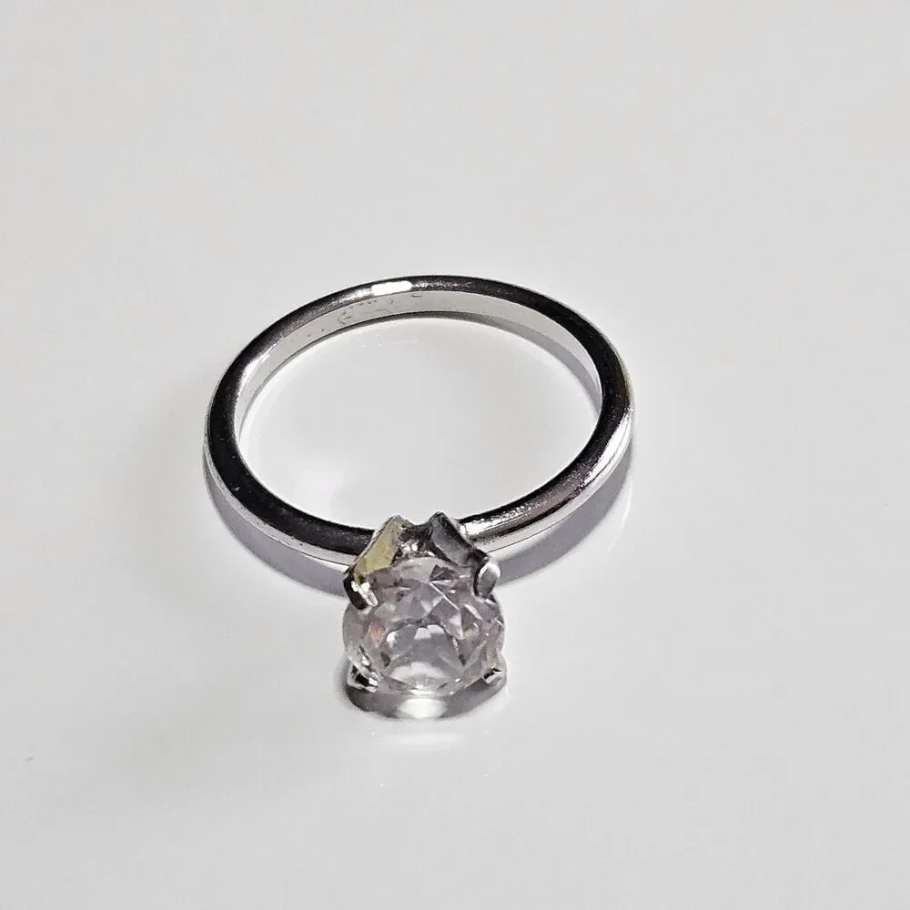 Vintage Silver Tone Uncas Ring Size 7 Solitaire Engagement Wedding